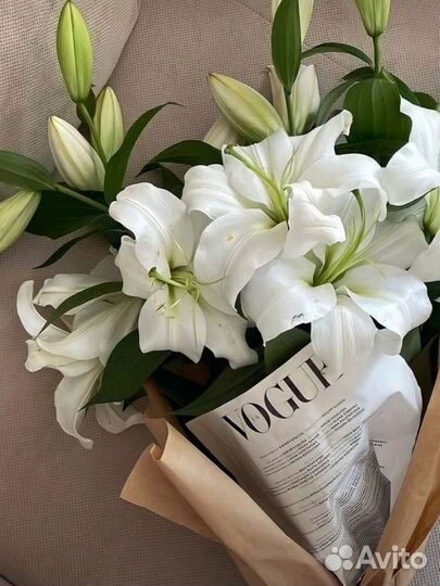 Лилии цветы букеты
