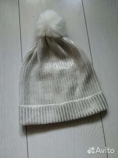 Шапка для девочки новая