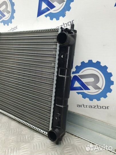 Радиатор основной Chevrolet Niva 2123