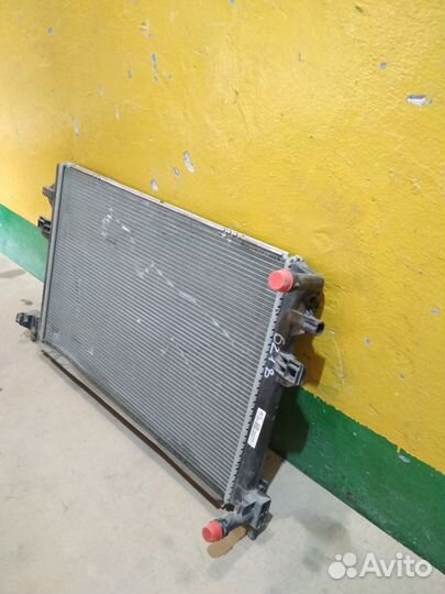 Радиатор охлаждения дополнительный Audi А3