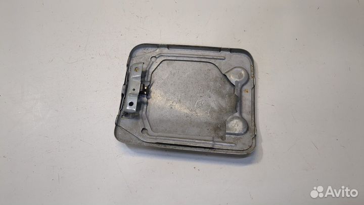 Лючок бензобака Mitsubishi Pajero / Montero, 2005