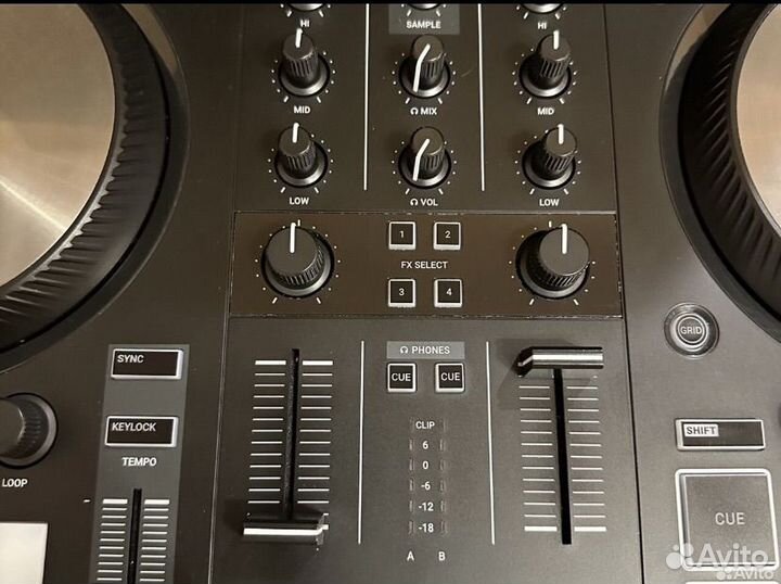 Dj контроллер