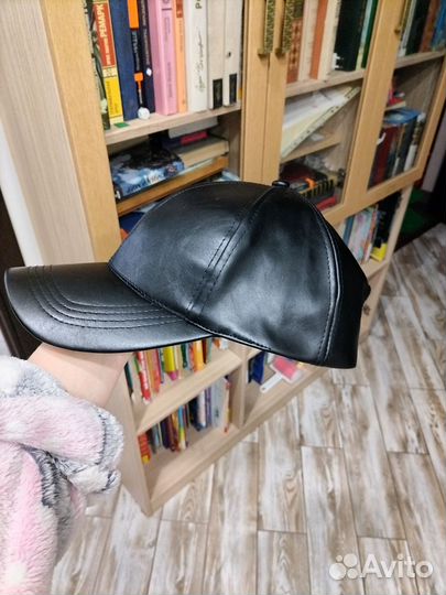 Кепка бейсболка кожаная