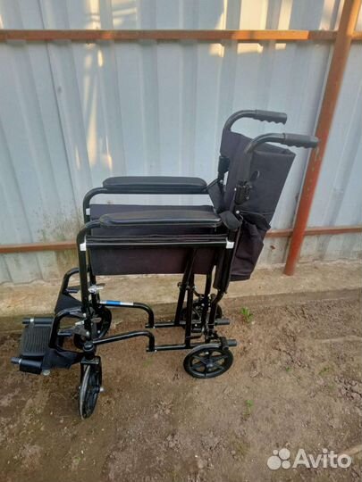 Инвалидная коляска новая