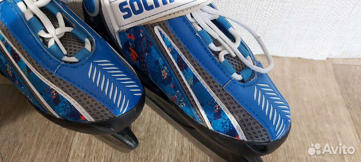 Коньки раздвижные 32-35 р шлем