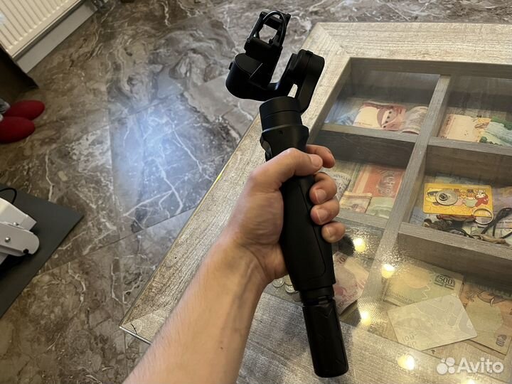 Стабилизатор Hohem iSteady Pro 4