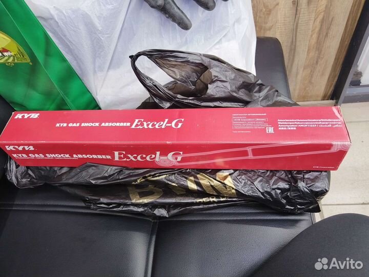 Амортизатор автомобильный KYB Corporation