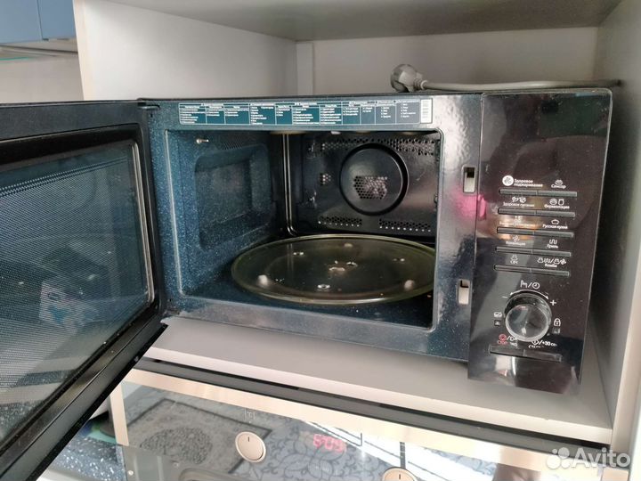 Микроволновая печь