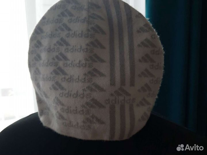 Шарфы и палантины,шапки