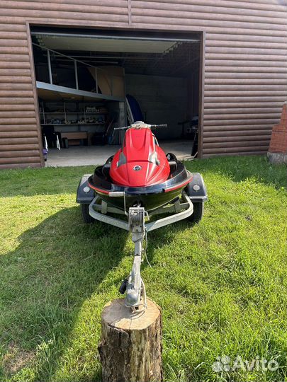 Продам гидроцикл SeaDoo 3D