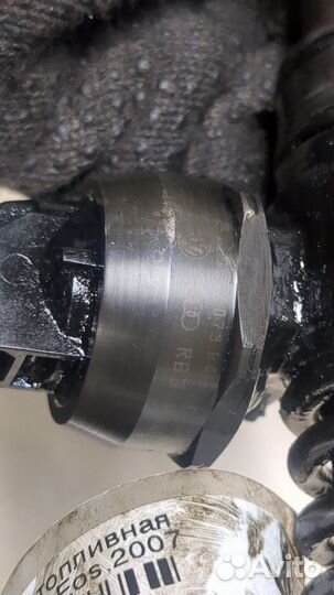 Форсунка топливная Volkswagen Eos