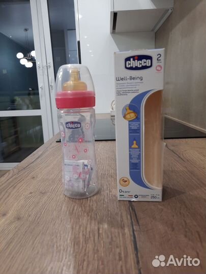 Бутылочки для кормления chicco