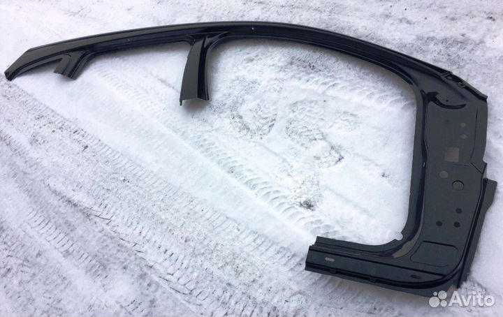 Стойка двери, стойка лобового стекла Volvo V60