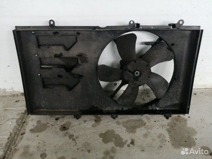 Диффузор радиатора Mitsubishi Lancer Cedia CS5W