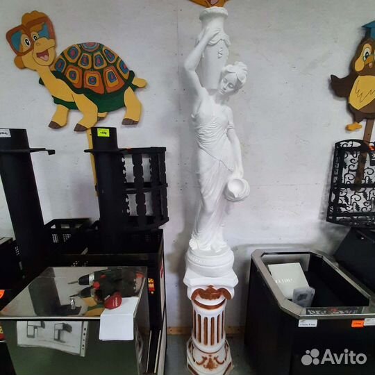 Садовые фигуры из гипса и дерева