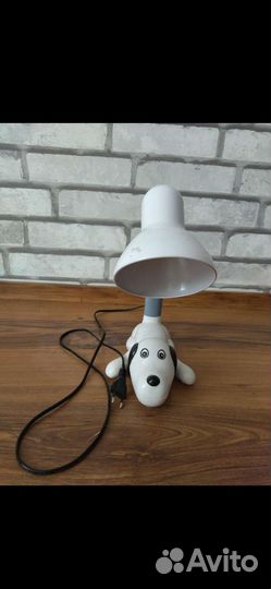 Лампа настольная