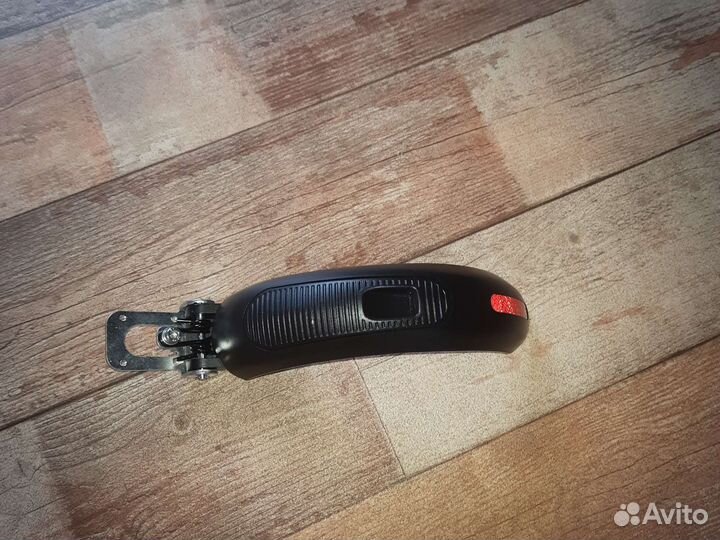 Крыло для электросамоката