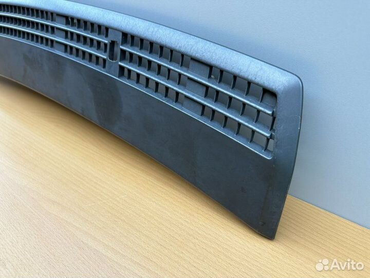 Решетка капота Land Rover Range Rover 3