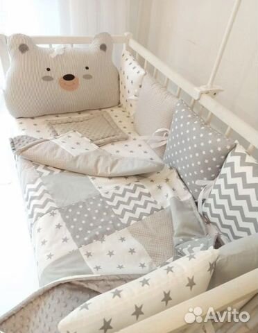 Бортики подушки в детскую кроватку