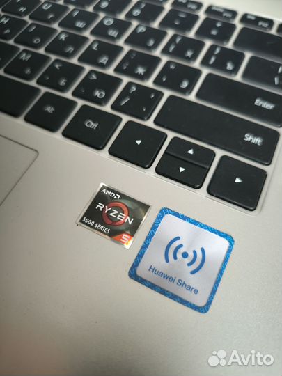 Huawei D15 Ryzen 5 5500U, 512 SSD RAM 16 DDR4