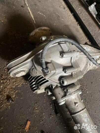 Редуктор передний Volkswagen Touareg 3.6