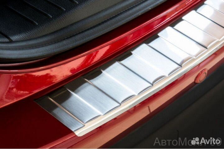 Накладка на бампер Renault Kapture с 2013