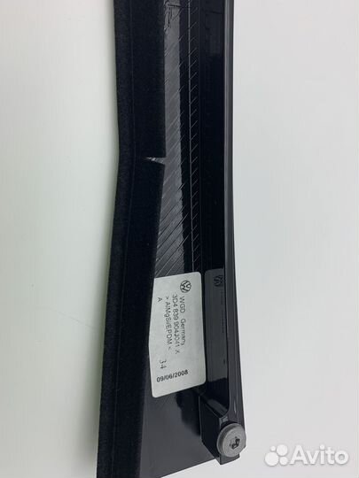 Молдинг правый на VW Phaeton short 3D4839904J041