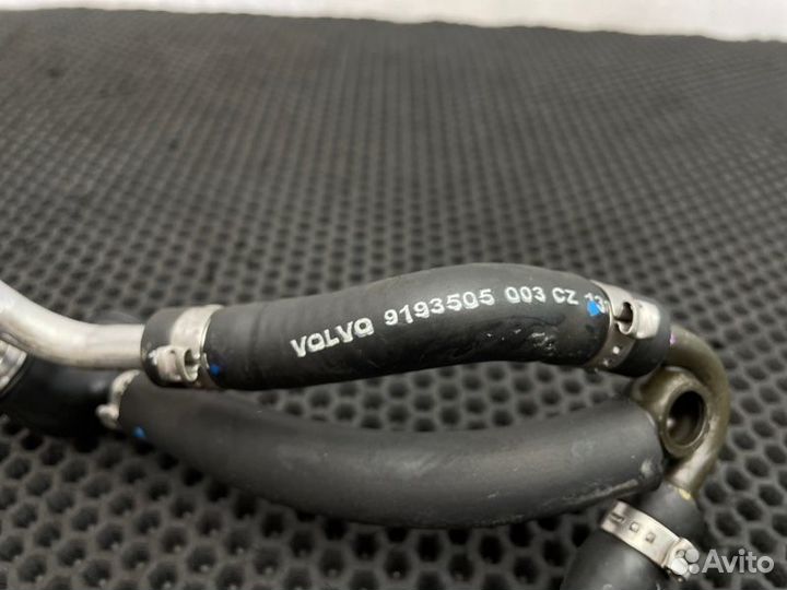 Шланг вентиляции картерных газов Volvo Xc90 C