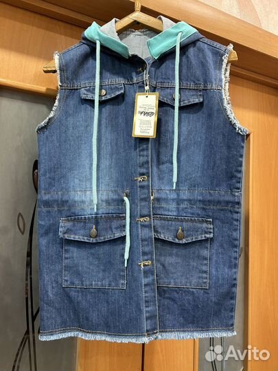 Джинсовая жилетка