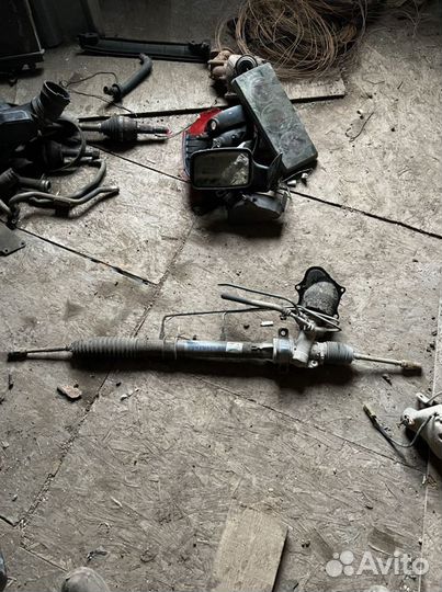 Рулевая рейка Nissan Primera P 11