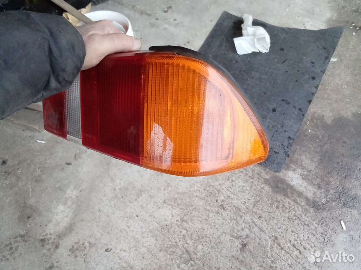 Форд сиера фонарь