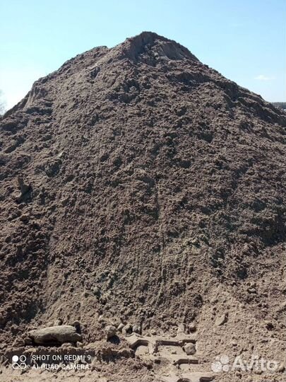 Песок. Щeбень.Перегной. Земля плодородная