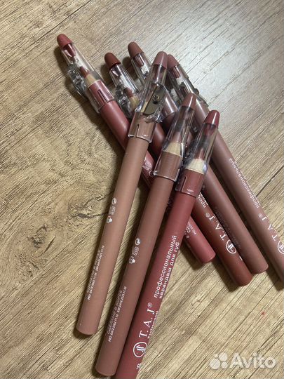 Карандаш для губ