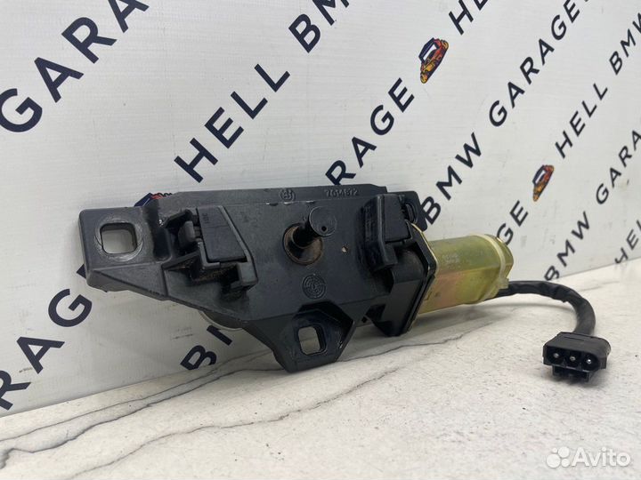 Доводчик багажника Bmw E65 E66