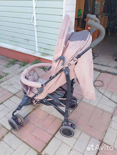 Прогулочная коляска трость babyton