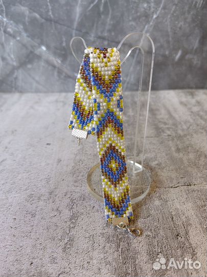 Браслет из бисера ручной работы (желтый, синий)