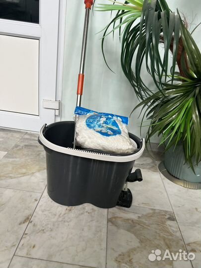 Швабра с ведром и отжимом