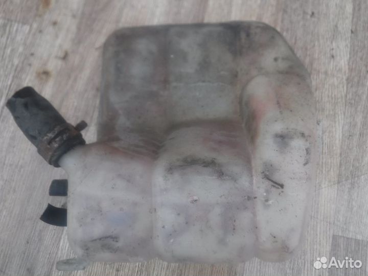 Бачок расширительный Ford Focus 1 2002