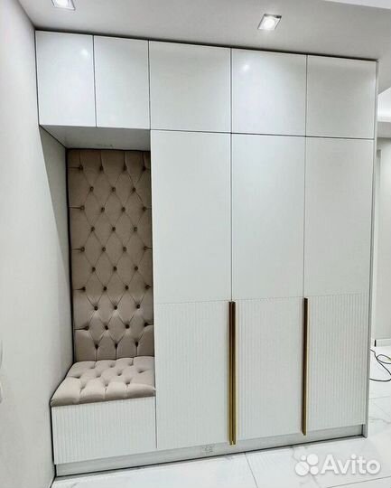 Шкаф в прихожую