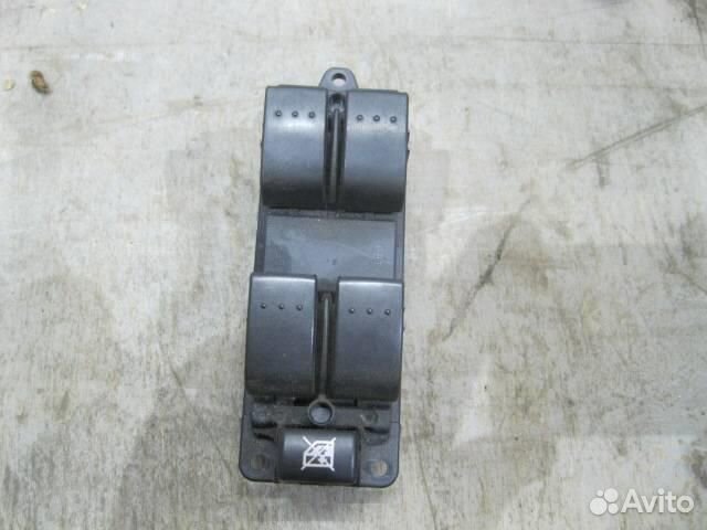 Блок управления стеклоподъемниками от Mazda Mazda