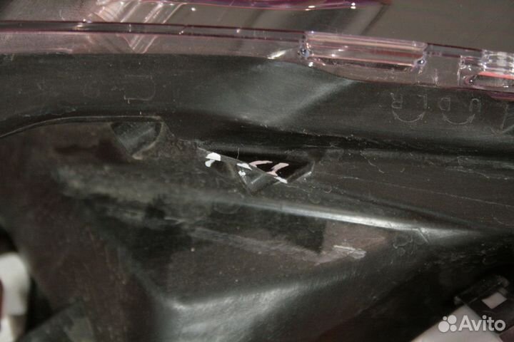 Фара левая Toyota Corolla