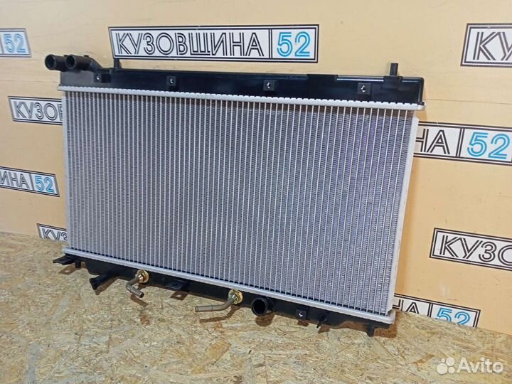 Радиатор охлаждения Honda Fit (03-07г) Jazz AT