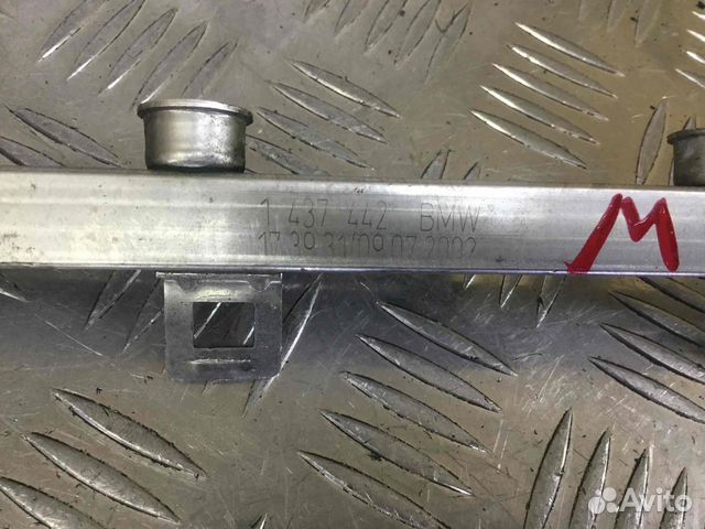 Топливная рампа бмв 3 143894902 M54B25 (256S5)