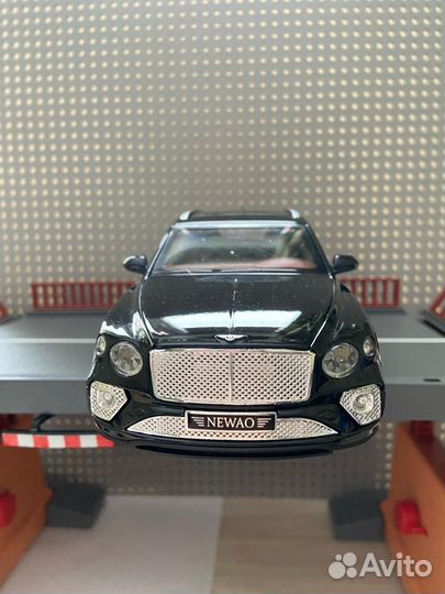 Машинки Бентли Мерседес