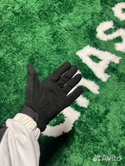 Перчатки Oakley