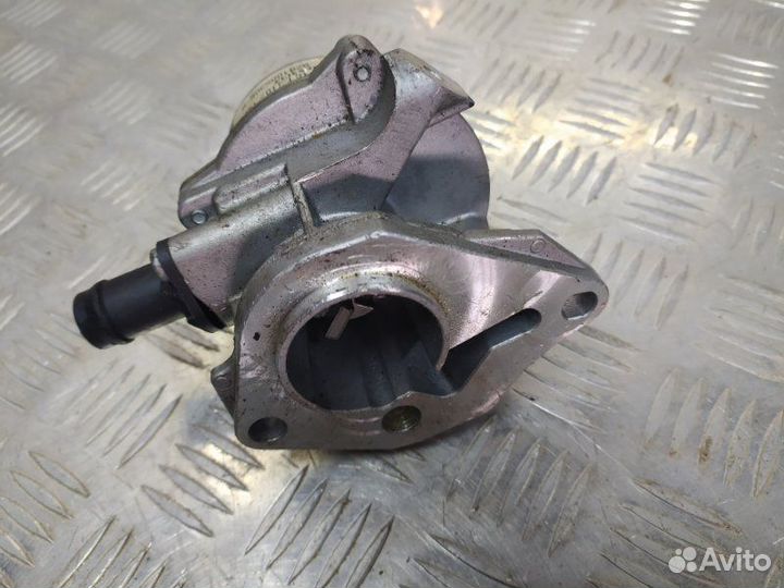 Насос вакуумный Renault Scenic 3 2009-2016