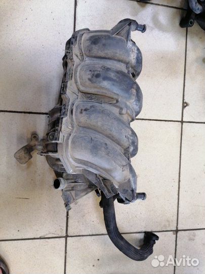 Коллектор впускной Peugeot 308