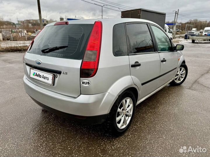 Ford Fiesta 1.3 МТ, 2002, 300 000 км