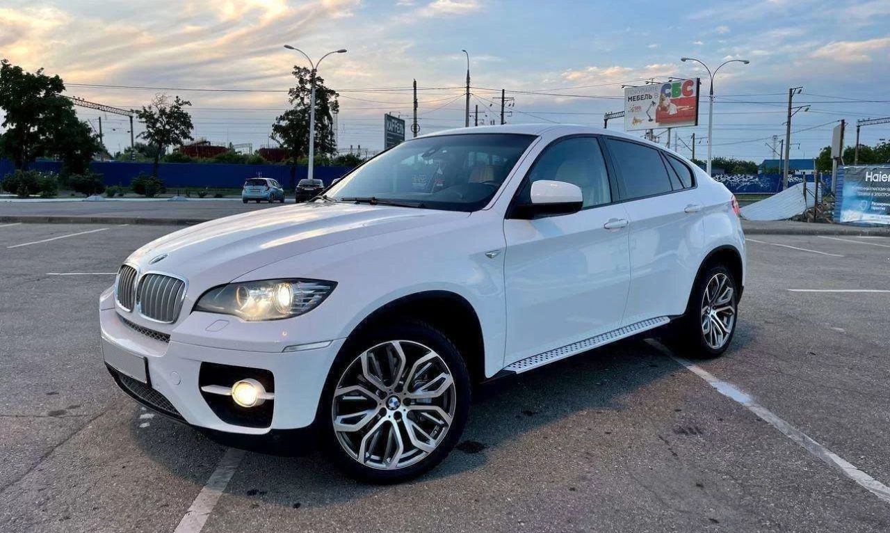 BMW X6: фото из отзыва