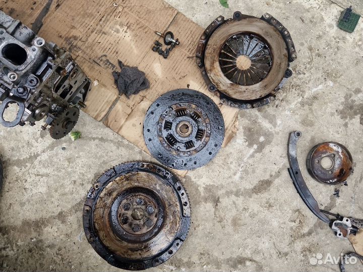 Комплект сцепления мазда 6 gg 1.8 l8 2006 год МКПП